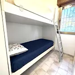 In 54701 公寓